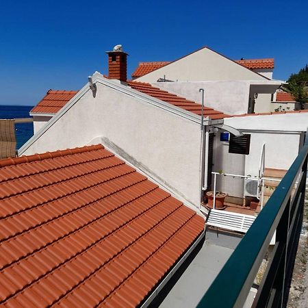 Apartment Danka - Affordable And At The Beach Brist Esterno foto