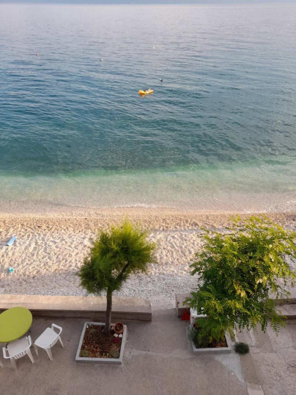 Apartment Danka - Affordable And At The Beach Brist Esterno foto